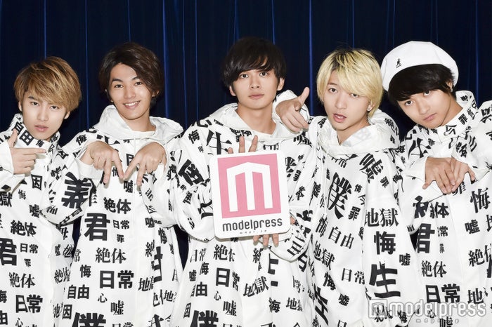 (左から)泉大智、矢部昌暉、北村匠海、小林龍二、橘柊生 (C)モデルプレス