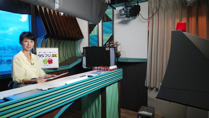 BSフジニュースの本番直前(提供写真)