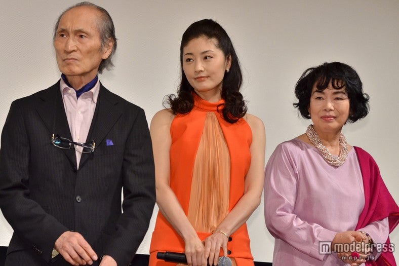 【左から】品川徹、常盤貴子、左時枝