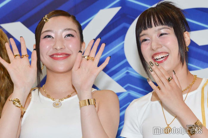 マヤ、ジュリア(C)モデルプレス