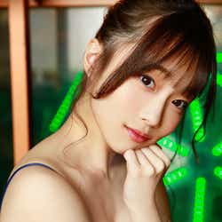 モデルプレス - 岸みゆ、美谷間際立つSEXYショットに釘付け<アザーカット到着>