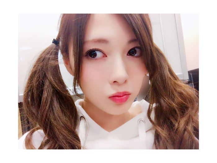 乃木坂46白石麻衣 見納め ツインテール 笑顔全開 食べ石さんが悶絶級 可愛さの限界突破 の声も モデルプレス 乃木坂46白石麻衣 見納め ツインテール 笑顔全開 食べ石さんが悶絶級 可愛さの限界突破 の声も モデルプレス