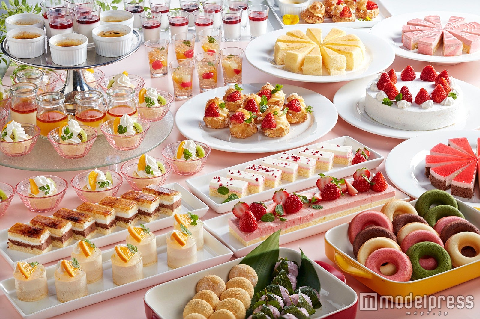 15周年アニバーサリー　スペシャルスイーツ