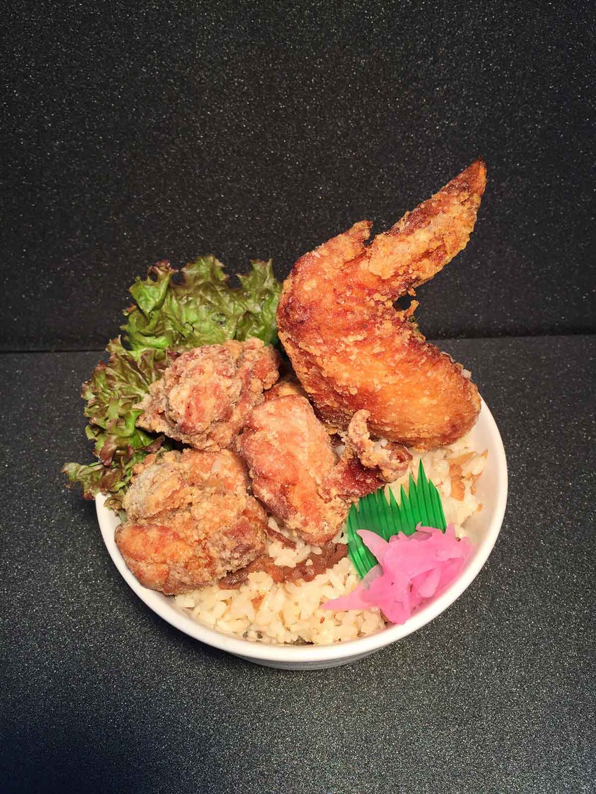 中津からあげ丼／画像提供：株式会社東京ドーム