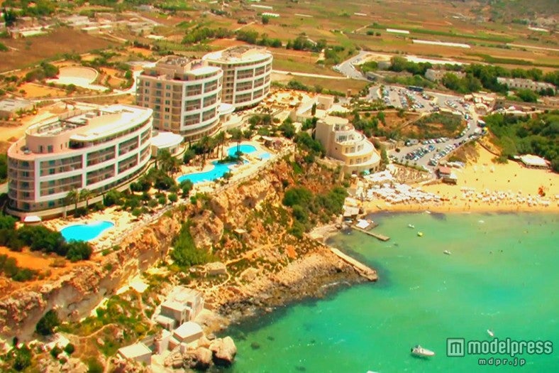 マルタ島のゴールデンベイはヨーロッパ随一の美しさ