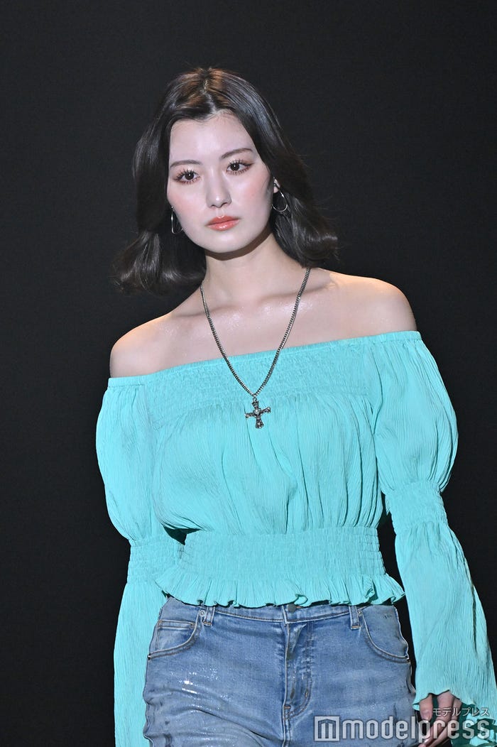 鶴嶋乃愛(C)モデルプレス