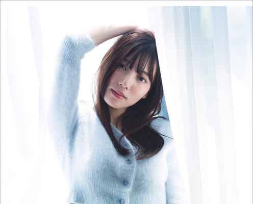 日向坂46河田陽菜、美ウエストチラリで大人な表情 1st写真集「思い出の順番」限定表紙公開