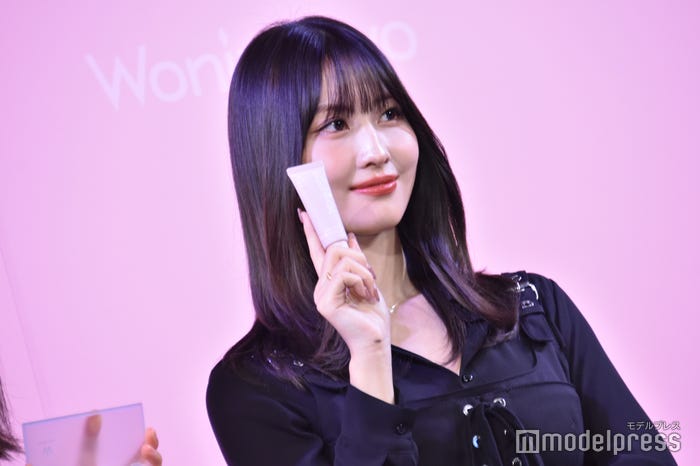 モモ (C)モデルプレス