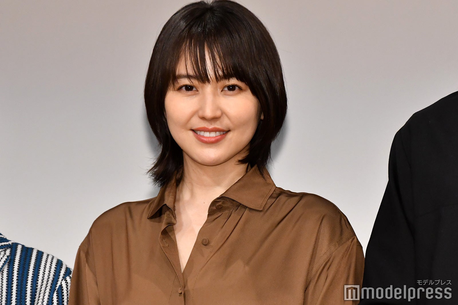 長澤まさみmodelpress&新垣結衣modelpress