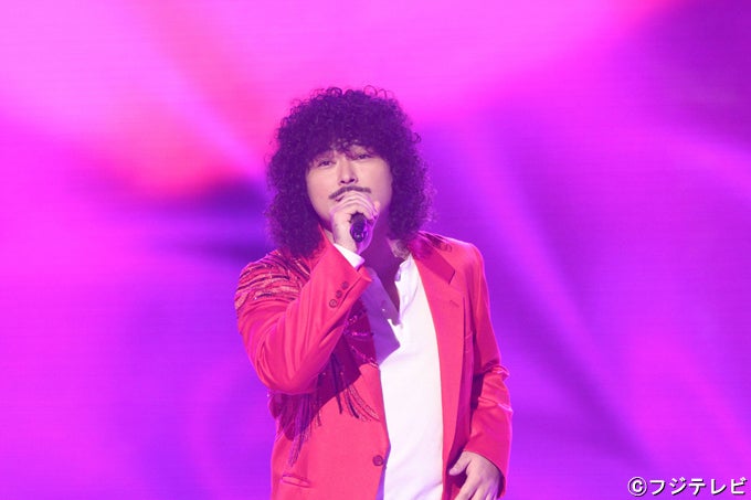 桑名正博の息子が藤井フミヤの息子 藤井弘輝アナと二世対決 本当の遺伝子が入っている ものまね紅白歌合戦 モデルプレス