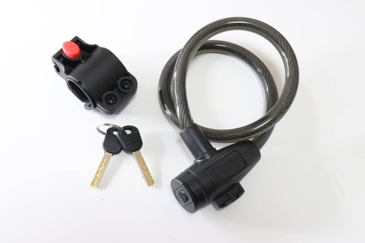 ダイソーの300円のワイヤーロック