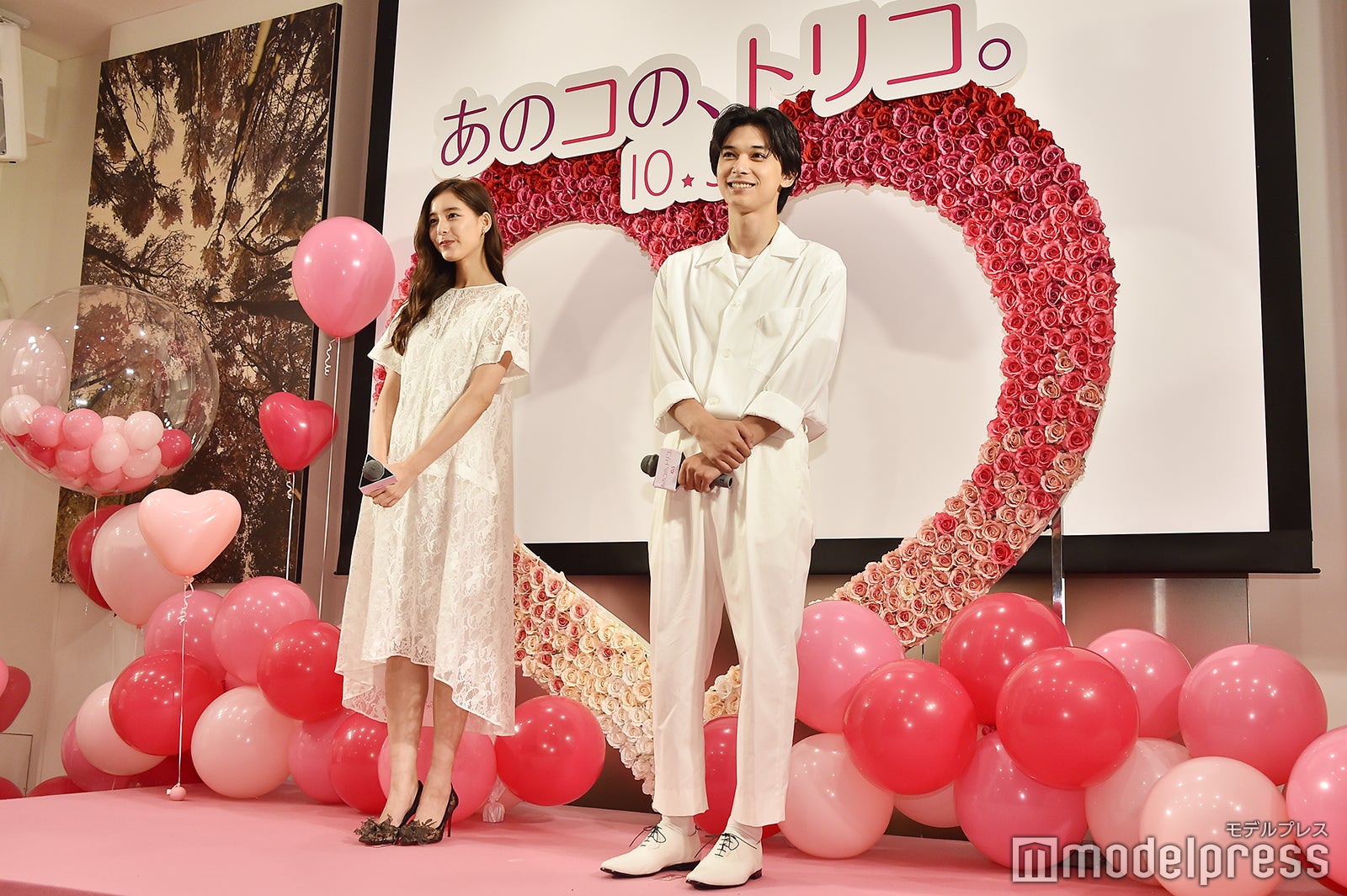 新木優子、吉沢亮 （C）モデルプレス