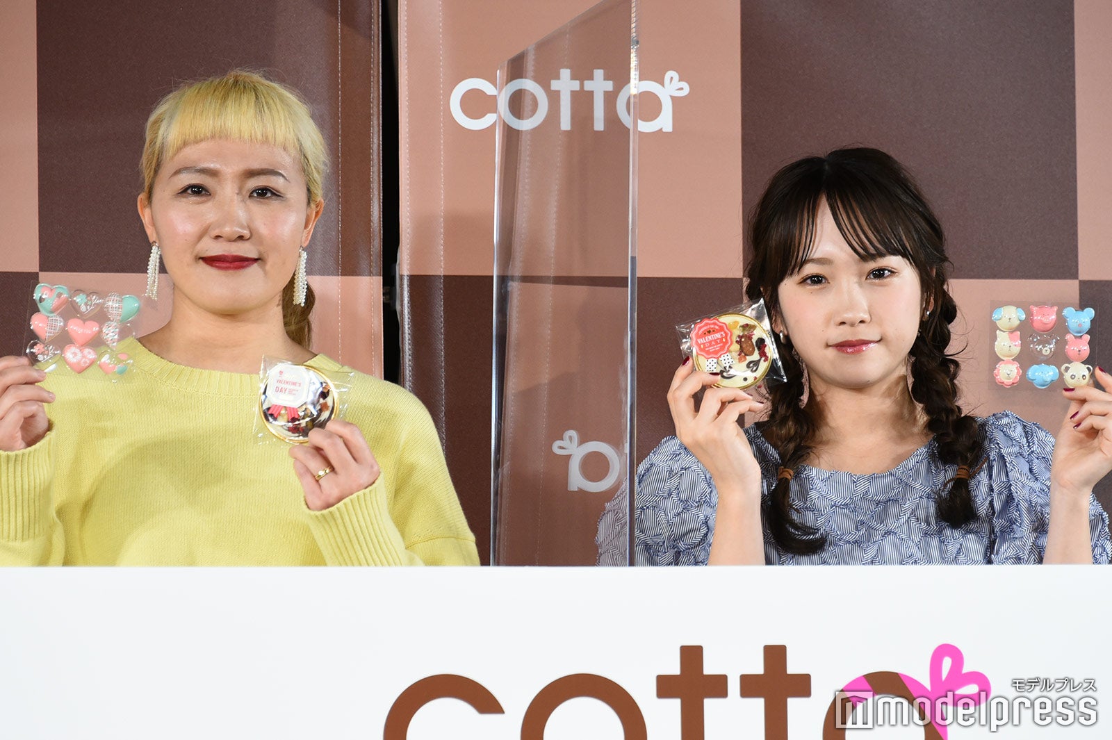 川栄李奈、丸山桂里奈 （C）モデルプレス