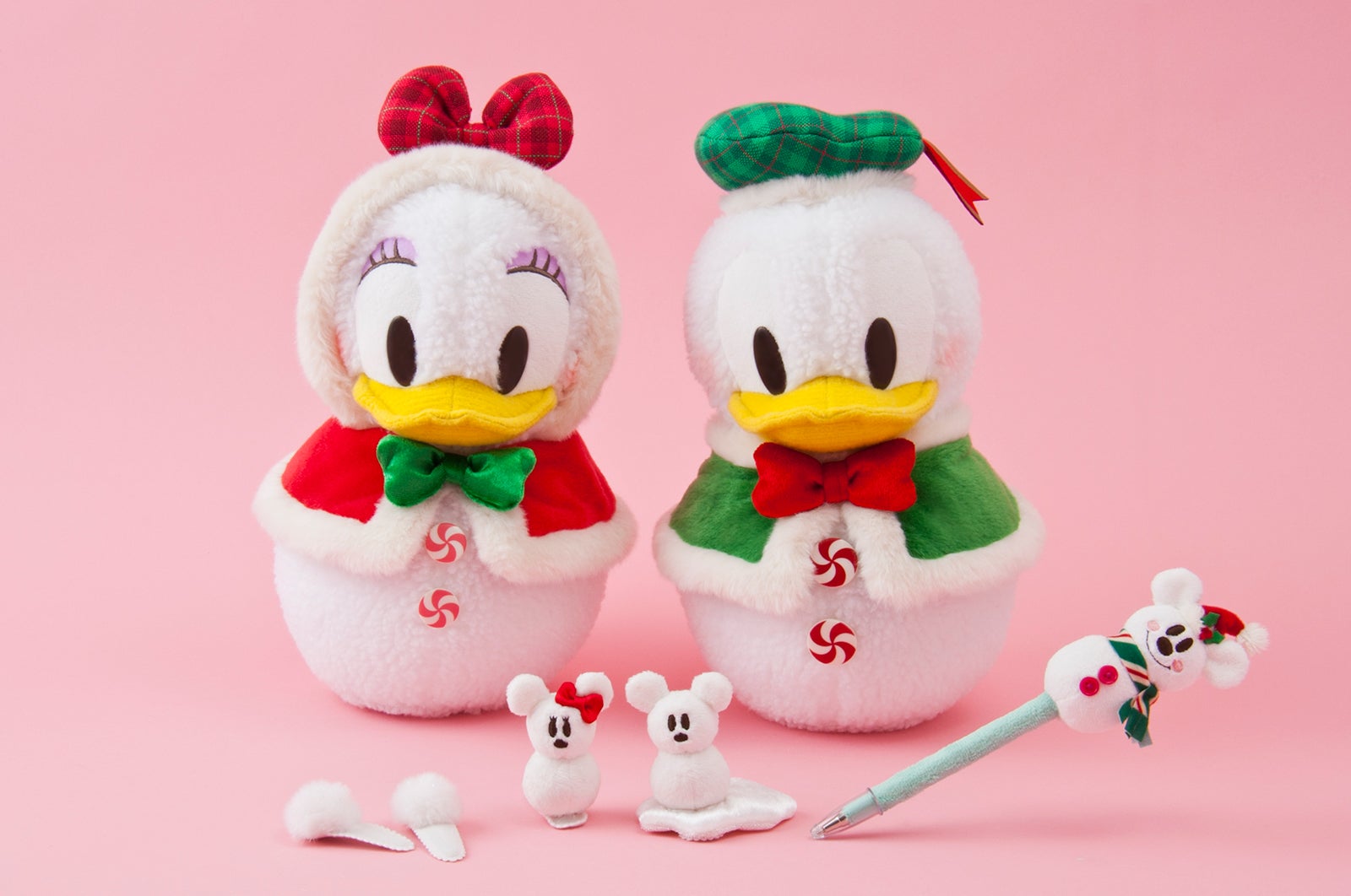 ぬいぐるみ各2,800円／ヘアピンセット 1,300円／ボールペン1,000 円 （C）Disney
