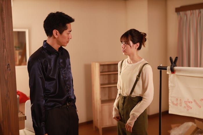 永山絢斗、西野七瀬/「言霊荘」第3話より(C)テレビ朝日