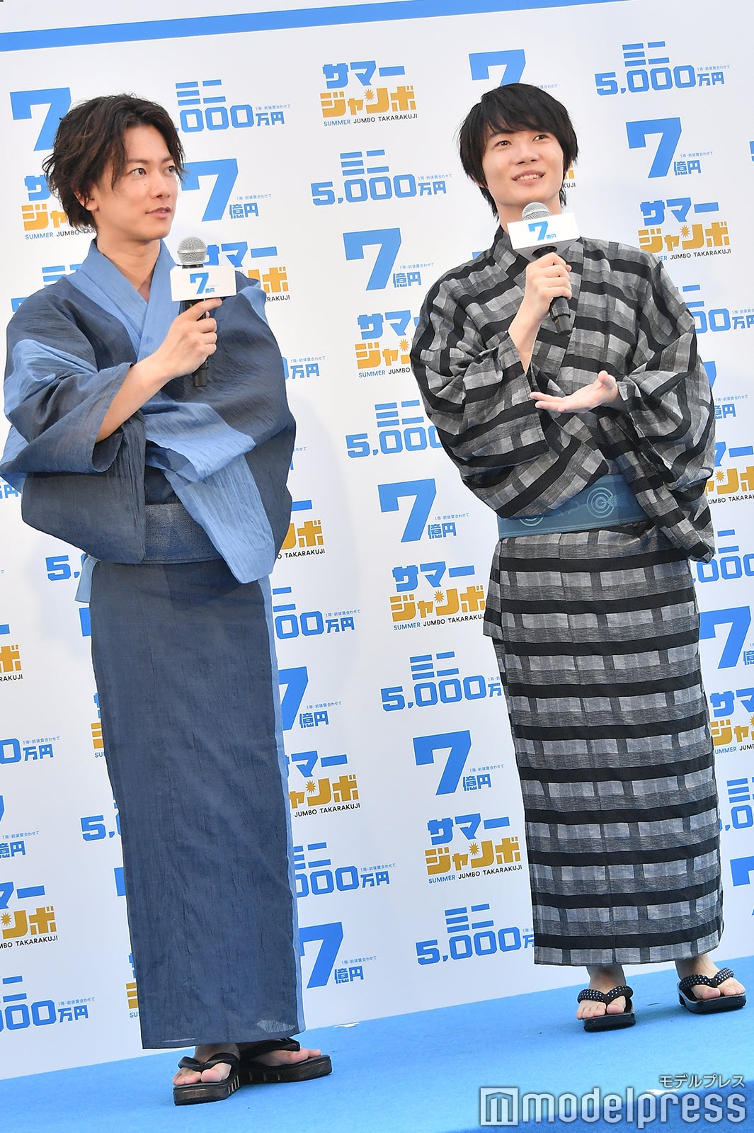 佐藤健、神木隆之介（C）モデルプレス