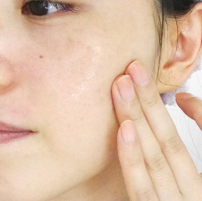 みずみずしいテクスチャーでなじみやすい