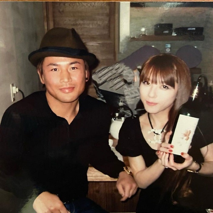 矢沢心 夫 魔裟斗との思い出の写真を公開 必ず隣にいてくれた モデルプレス
