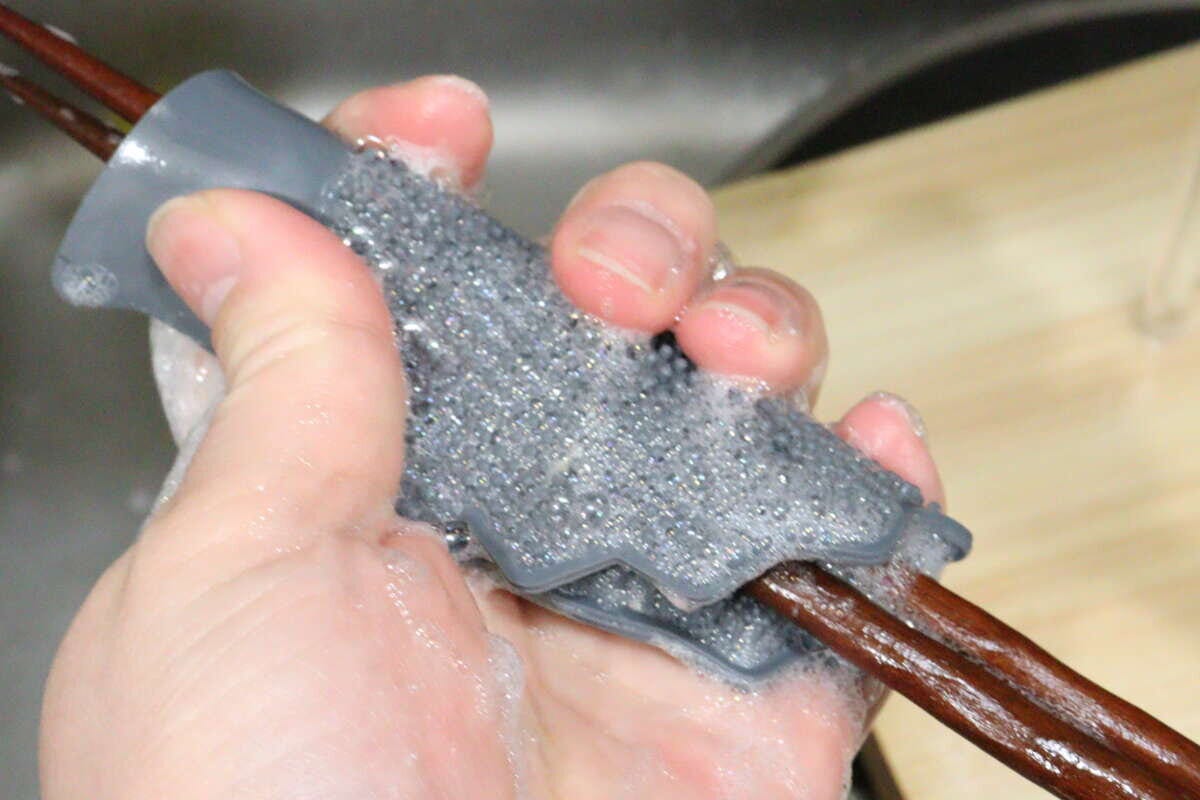 シリコーンキッチンブラシ(ハリネズミ、モノトーン) 箸洗浄 シリコーンキッチンブラシ(ハリネズミ、モノトーン) 箸洗浄