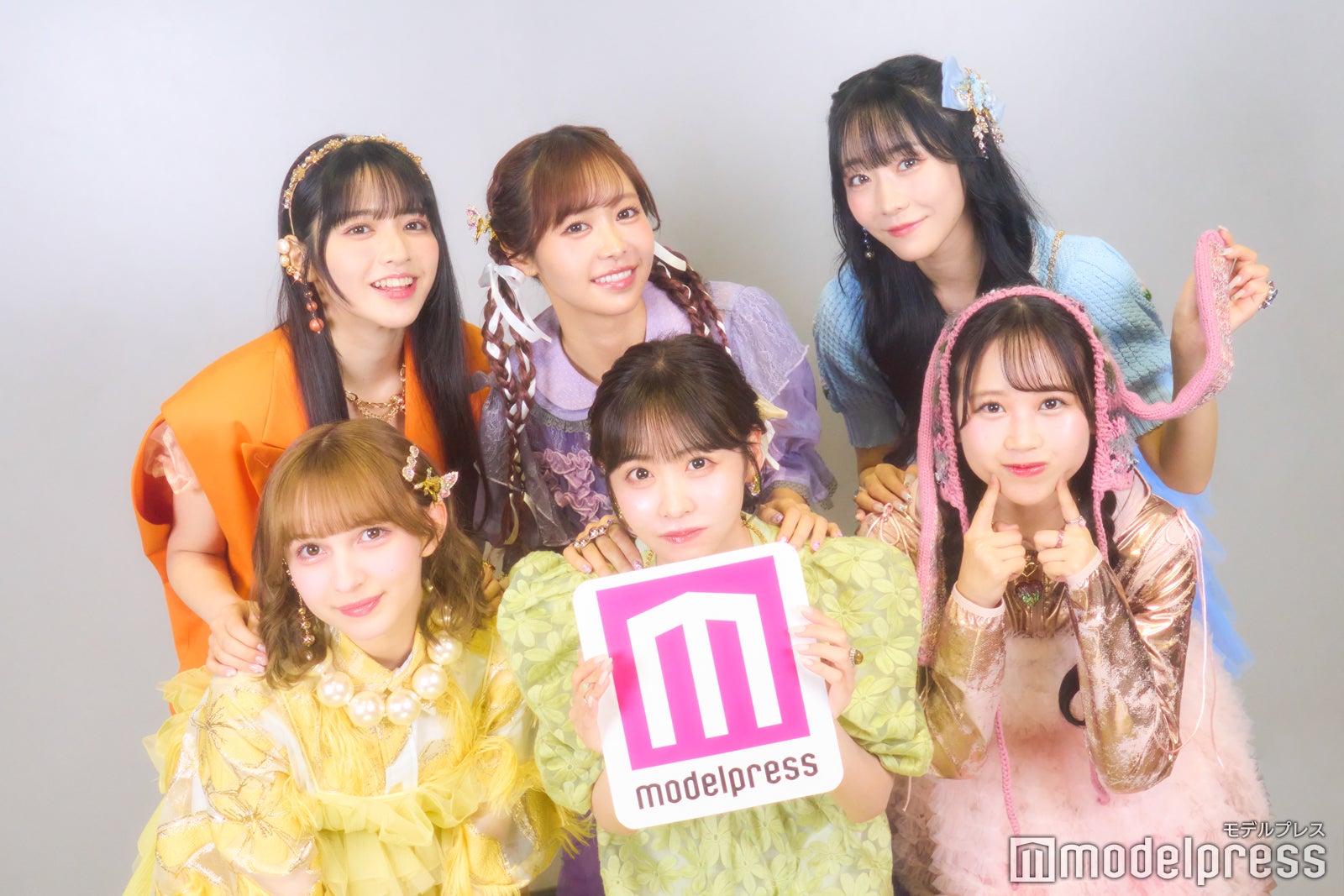 FRUITS ZIPPER（C）モデルプレス