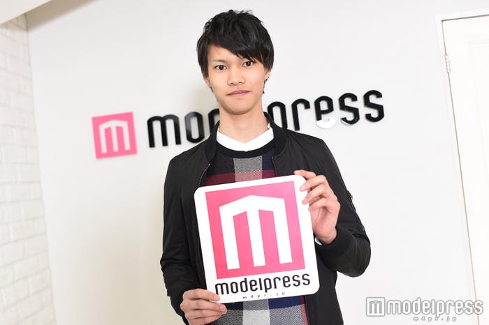 (C)モデルプレス