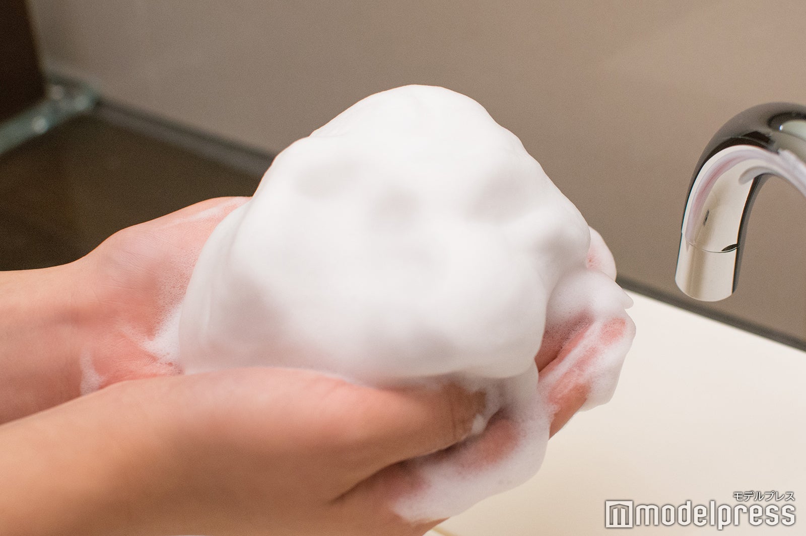 濃密なもこもこ泡に癒されたい（C）モデルプレス