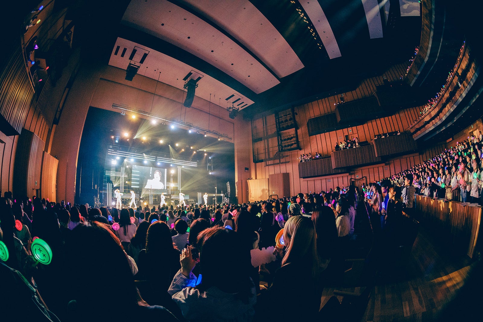 DXTEEN（C）LAPONE Entertainment