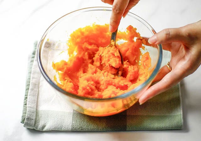 かぼちゃをピュレ状にする