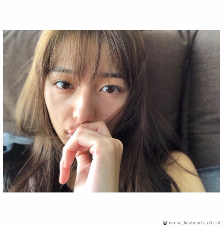 川口春奈、アンニュイなナチュラルショットに「すっぴん？」「抱きしめたくなる」と反響