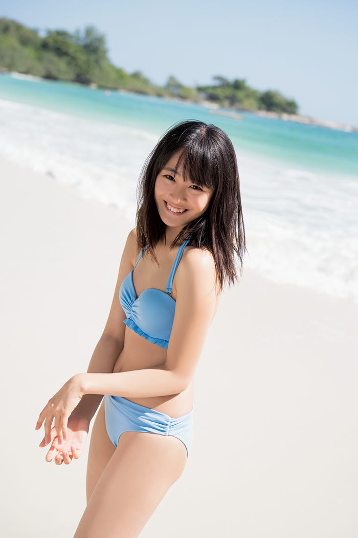 (撮影:佐藤佑一/発売元:東京ニュース通信社) 大友花恋(C)モデルプレス