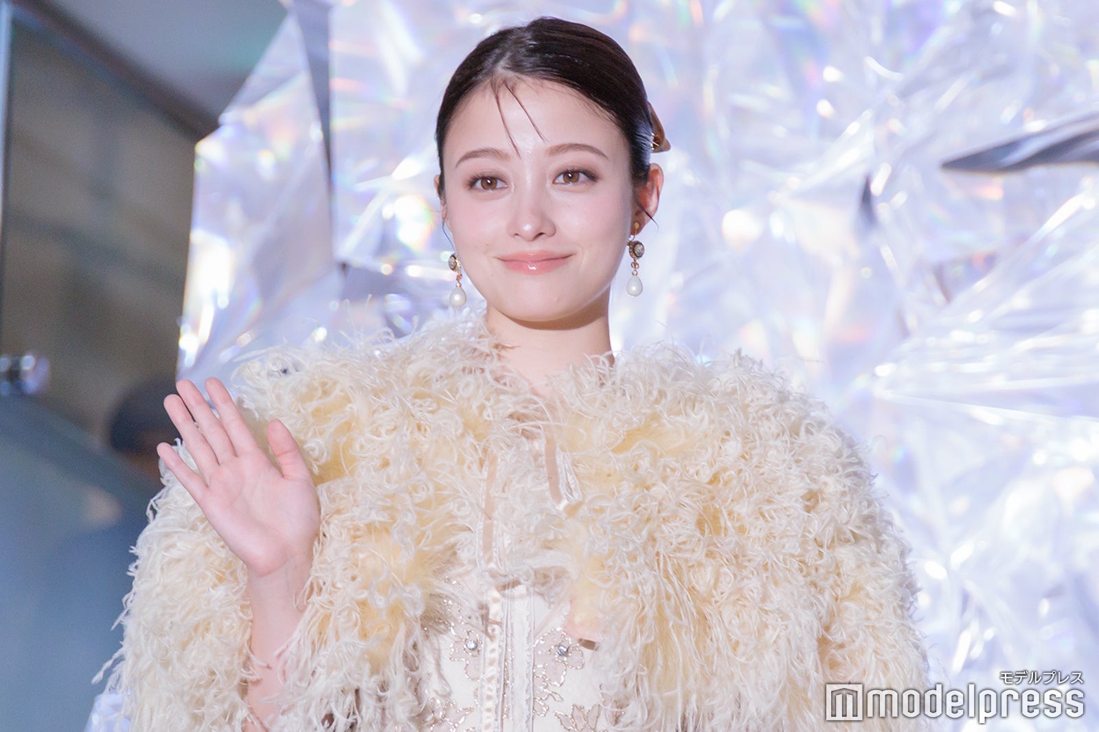橋本環奈（C）モデルプレス