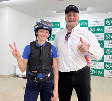 ミシェルに強力な“相棒” 関西弁も自在の通訳がサポート 初のJRA短期免許取得、今週は新潟で8鞍