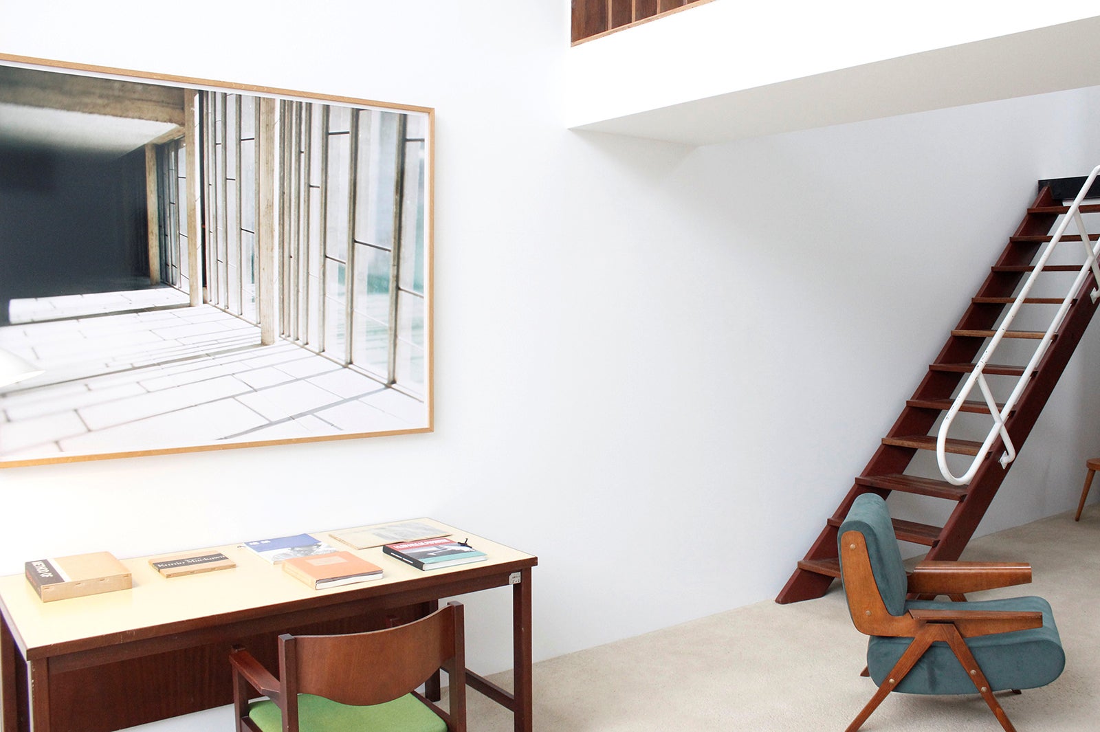 カフェ キツネ ロースタリー／画像提供：ストライプインターナショナル