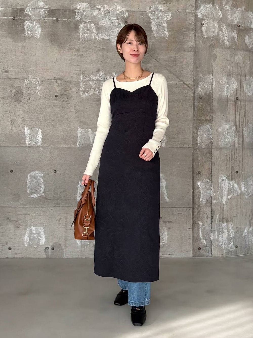 レイヤードに最適なキャミソールワンピース 出典:WEAR