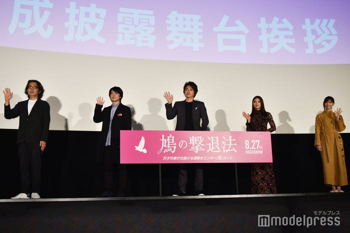 左からタカハタ秀太監督、風間俊介、藤原竜也、土屋太鳳、西野七瀬 (C)モデルプレス