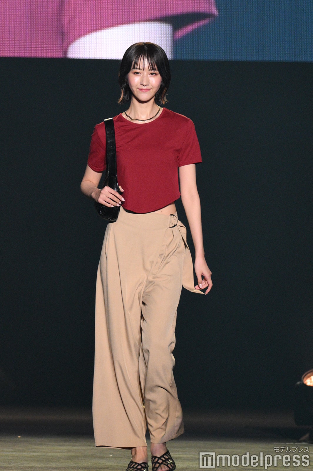 土生瑞穂（C）モデルプレス