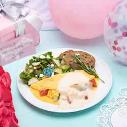 オムレツプレート税込1,980円/提供画像