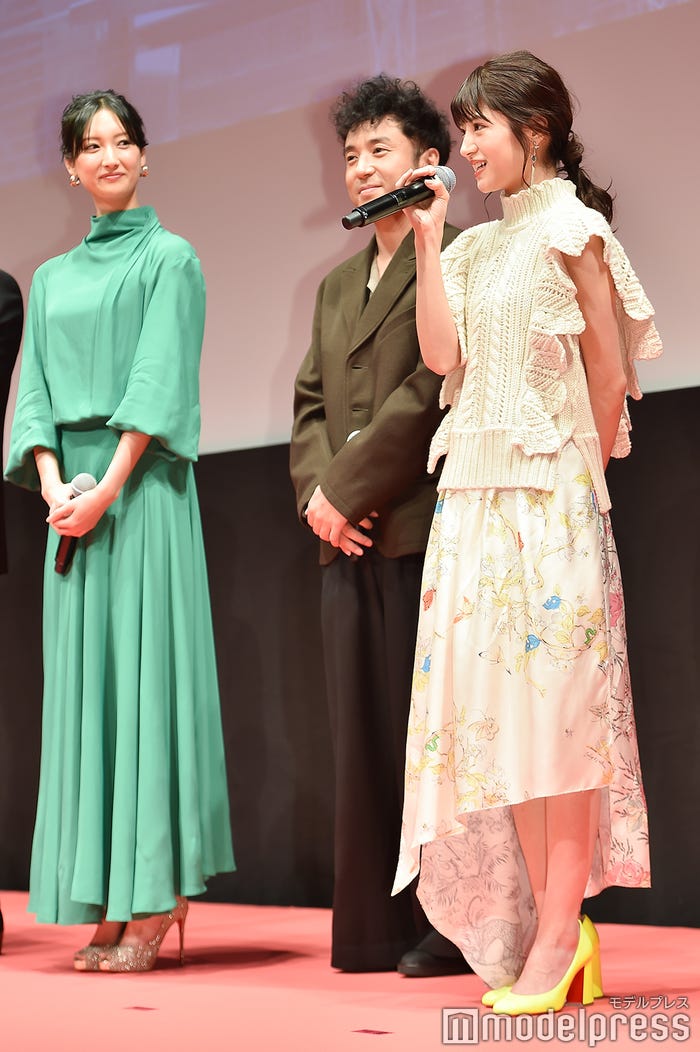 菜々緒、ムロツヨシ、若月佑美 (C)モデルプレス