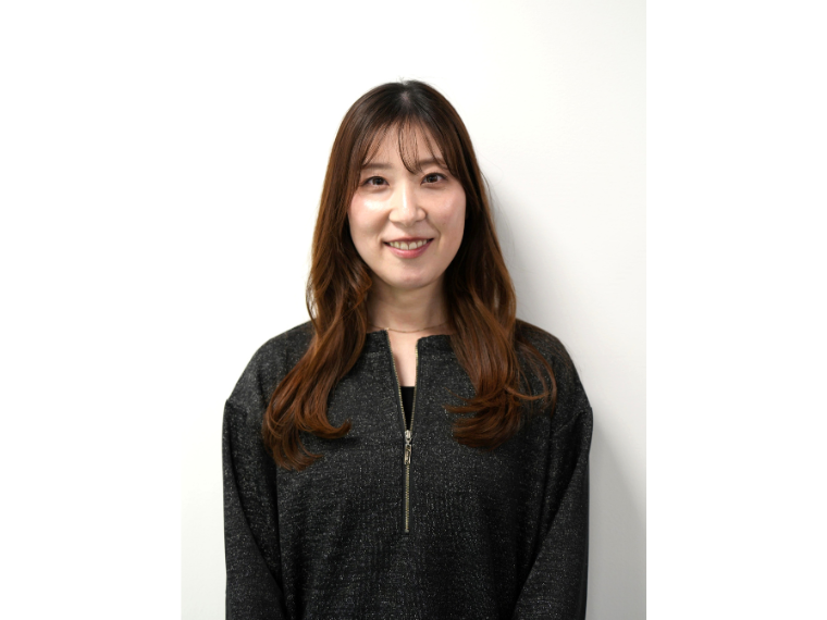 《EC担当者を訪ねて》「メイソングレイ」「ドロワット・ロートレアモン」 竹島実里さん リアルな声や着こなしを反映