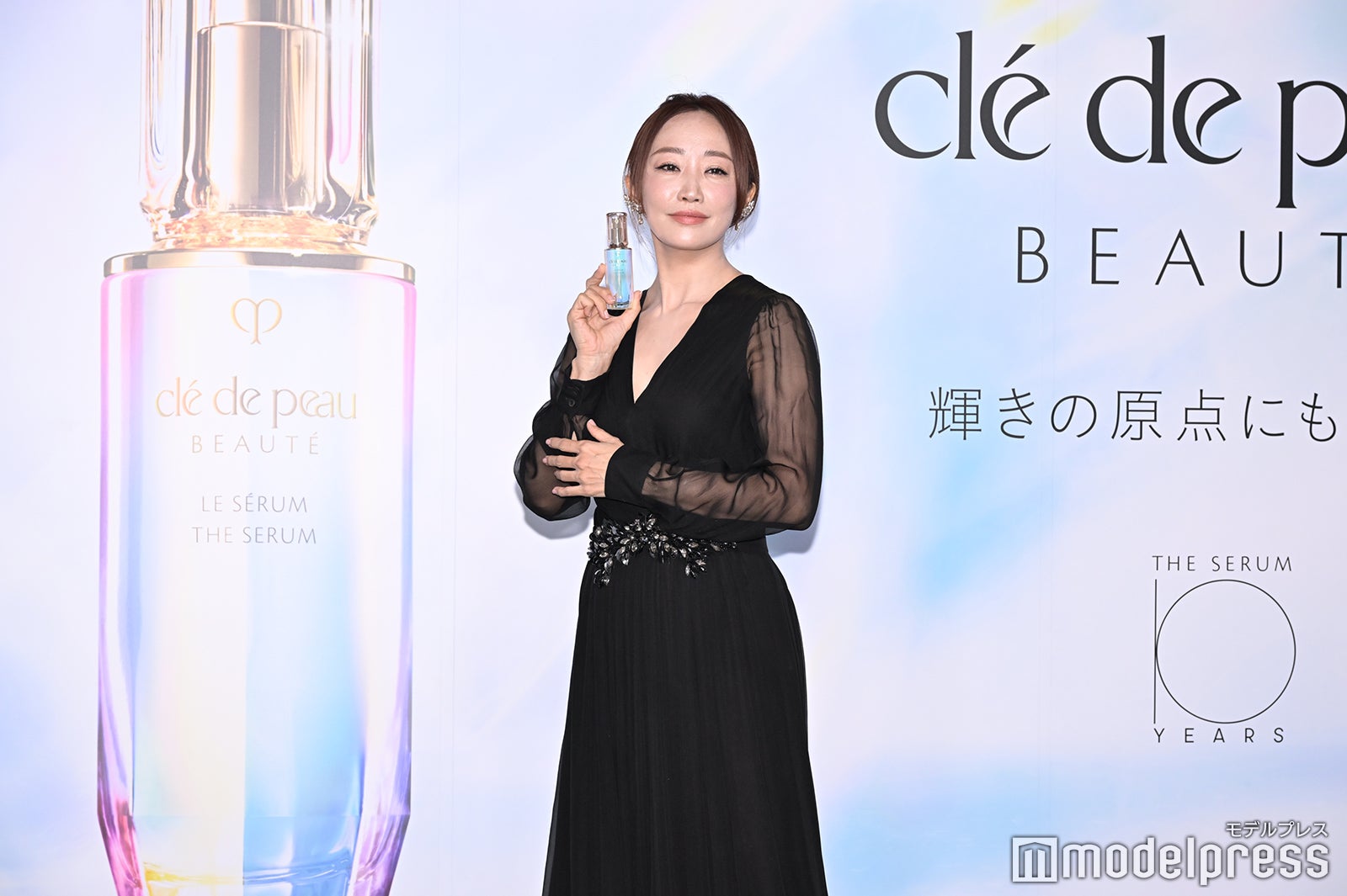 神崎恵（C）モデルプレス