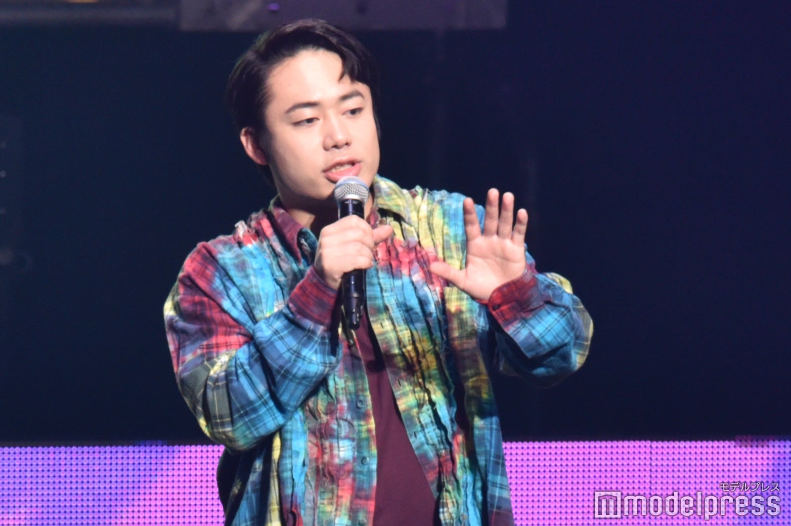 シルクロード（C）モデルプレス