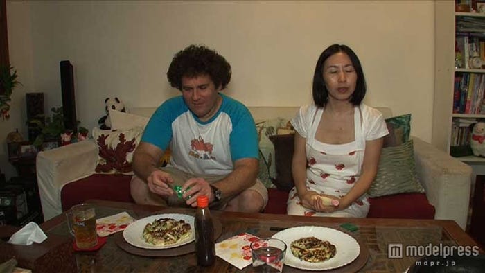 香港の日本人妻・ヨシホさんと夫・ブルースさん/画像提供:毎日放送