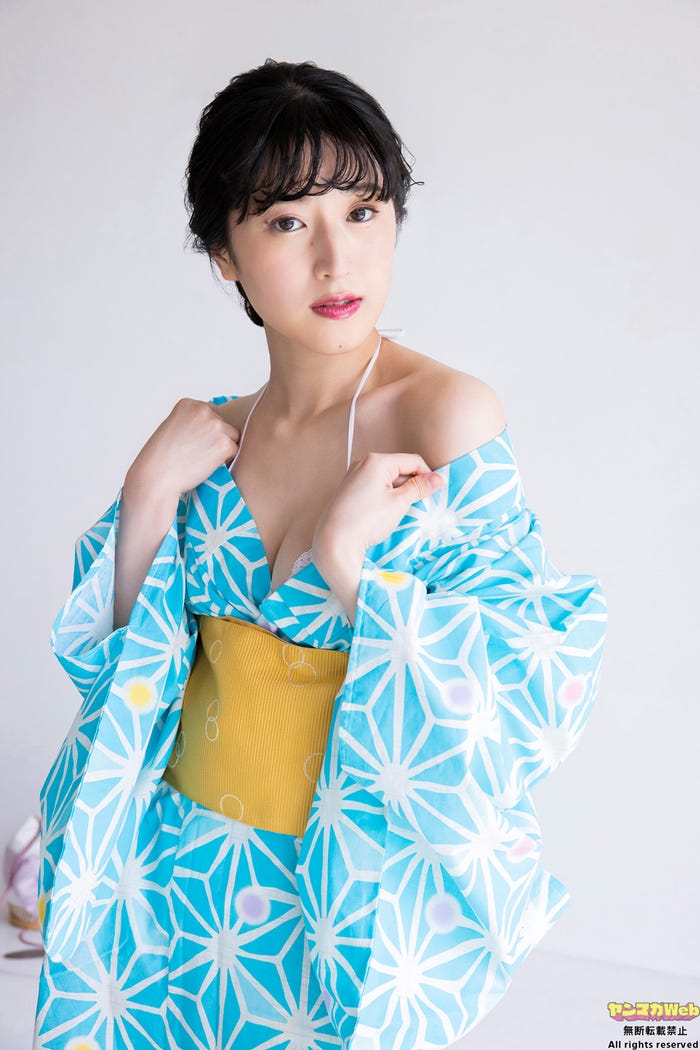 青木胡杜音(C)田中智久/ヤンマガWeb