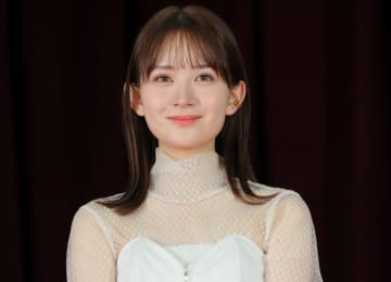 「運命だね！」畑芽育 コナン映画で声優初挑戦「激アツ」「いいことづくし！」公開日に注目集まる