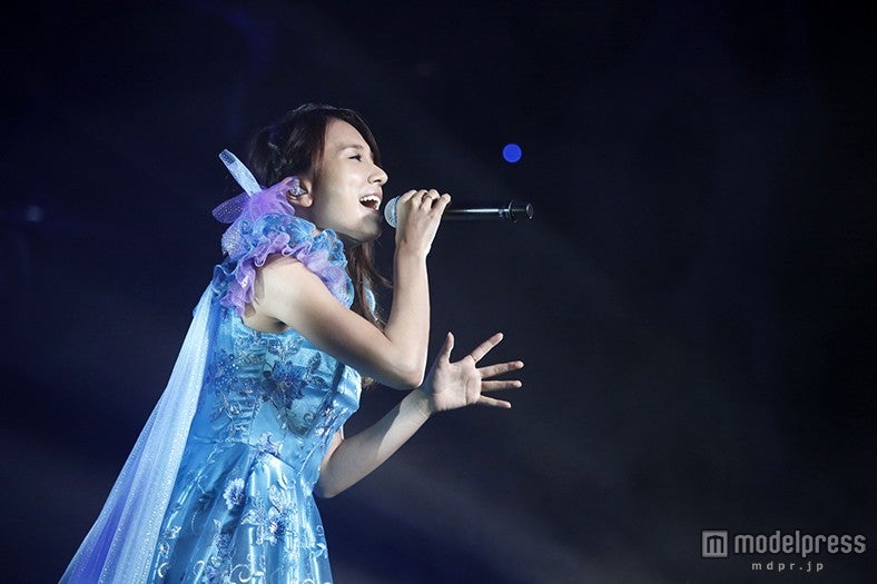 May J．／撮影：山内洋枝