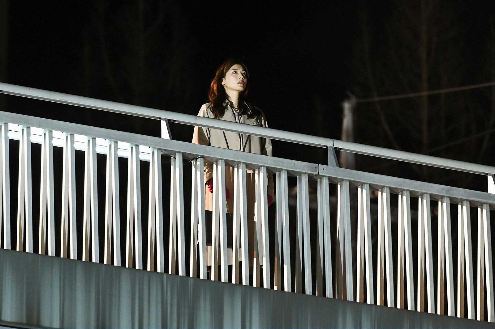 綾瀬はるか「天国と地獄 ～サイコな2人～」第8話より（C）TBS