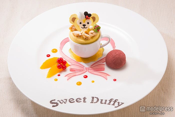 東京ディズニーシー・ホテルミラコスタ「オチェーアノ」のコースメニューの一部(C)Disney