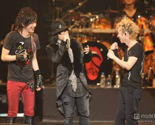 hydeの飛び入り参加&熱唱に13000人熱狂