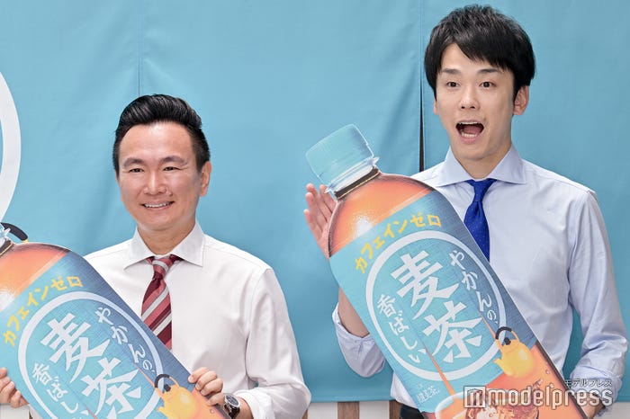 かまいたち(山内健司、濱家隆一)(C)モデルプレス
