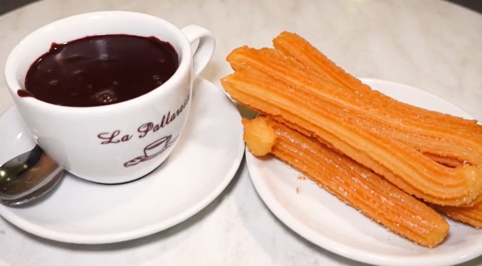 チュロス＆ホットチョコレート（C）日本テレビ